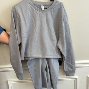 NWT 90 degree by reflex 2 piece set